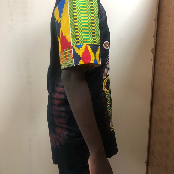 African men attire shirt with kente sleeve - Picture 7 of 7